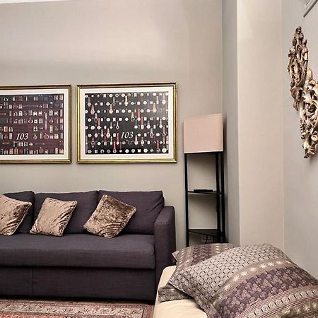 Visconti 90 Apartment Бари Екстериор снимка