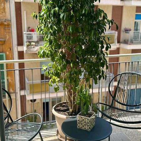 Visconti 90 Apartment Бари Екстериор снимка
